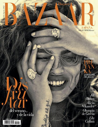 《Harper's Bazaar》西班牙2022年07-08月号女装时尚杂志